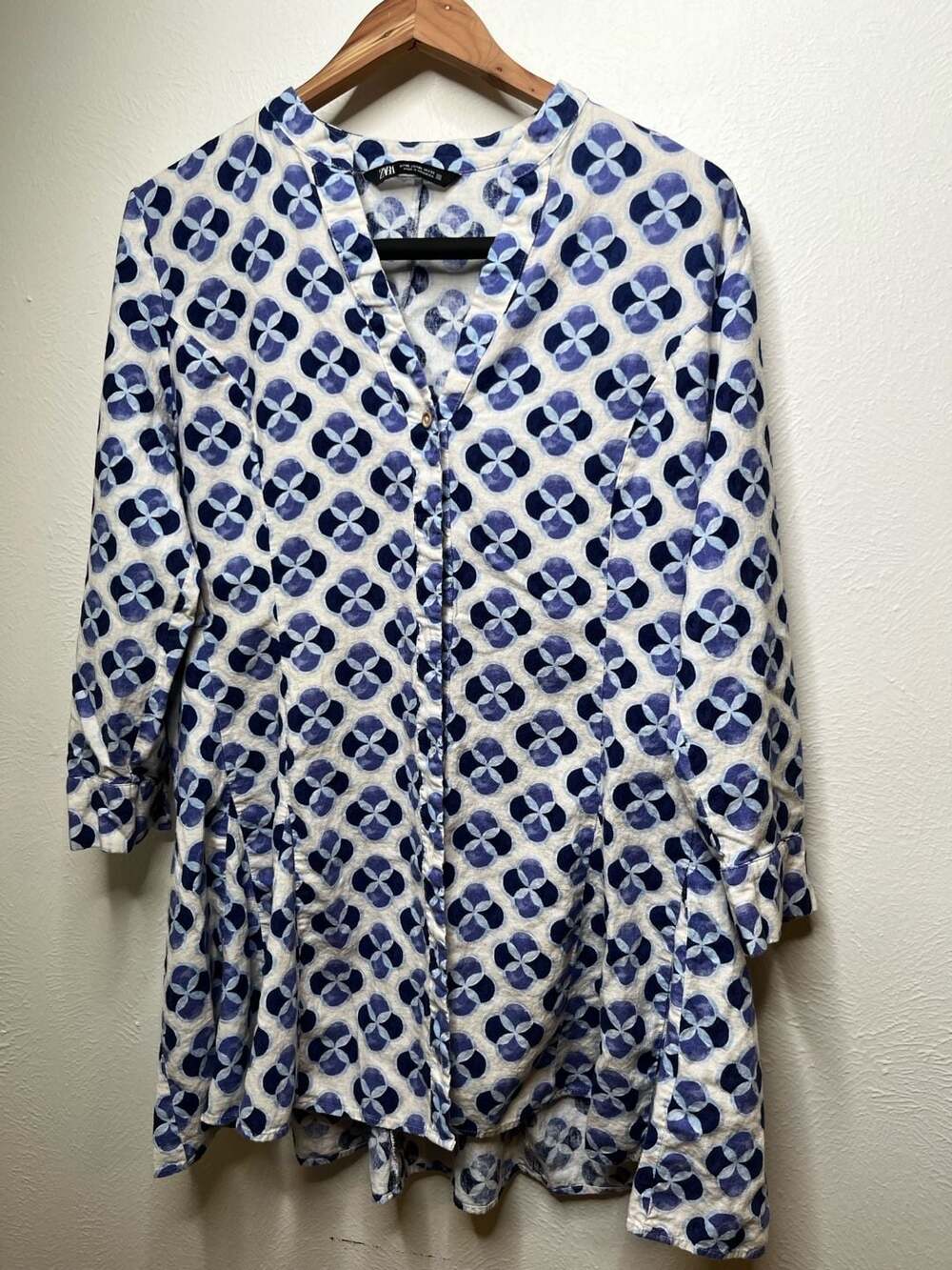 Zara Blue and White Geometric Print Button-Down Long Sleeve Dress